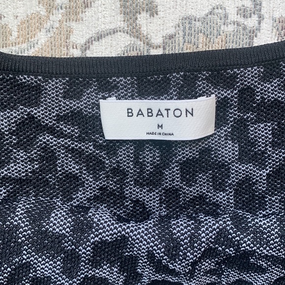 Babaton. Scoop neck crop top - Picture 5 of 5